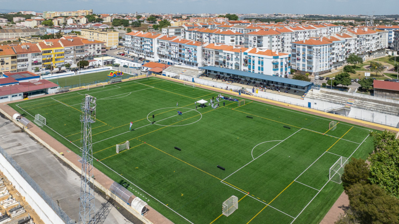 Inauguração da requalificação dos balneários e do novo relvado do Atlético Clube de Arrentela