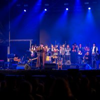 24/04/2026 | Vitorino e os Cantadores do Redondo | Concerto Comemorativo dos 52 anos do 25 de Abril