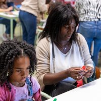 26/04/2025 | Liberdade em flor - Ateliê de expressão plástica | 51.º aniversário 25 de Abril